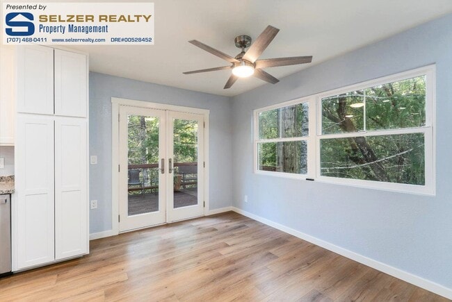 Building Photo - Newly renovated & nicely equipped 3 bd. hillside home!