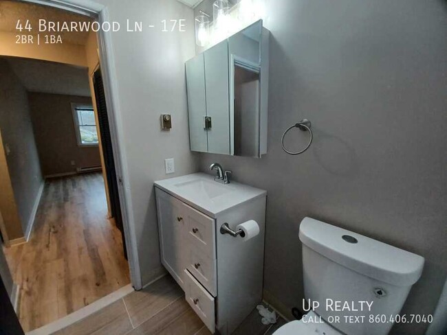 Building Photo - 40-44 Briarwood Ln