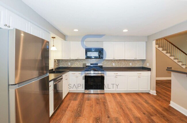 Building Photo - Relaxed Living in a Beautiful Lake Community – 3BR in Conyers