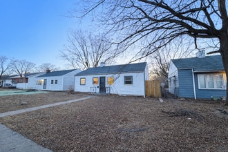 Building Photo - Modern 3Bedroom 1 Bath One-Level Home