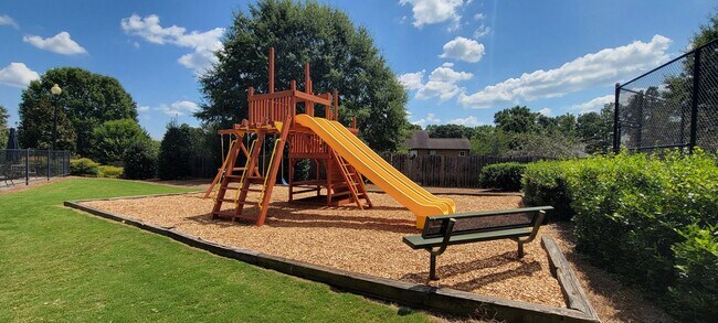 Building Photo - 2780 Gentry Walk Ct