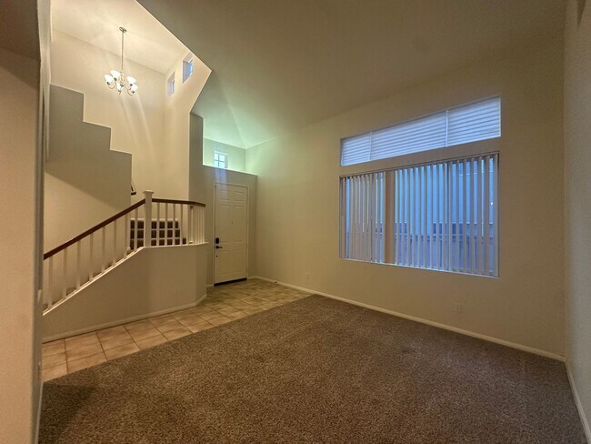 Building Photo - Stunning Calavera Hills home with Amazing view! 4 Bed/ 3 Bath / 2287 Sq Ft SFR-Available 1/15/26