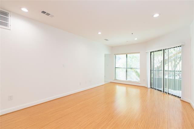 Building Photo - 4122 Avondale Ave