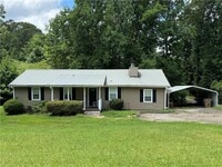 Building Photo - 2595 Hurt Bridge Rd