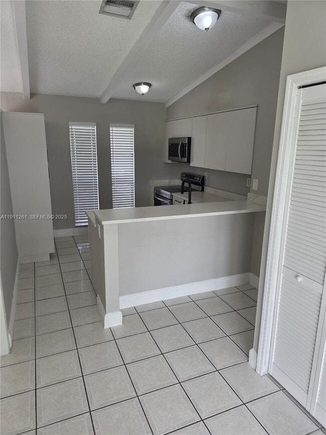 Building Photo - 16813 SW 107th Pl