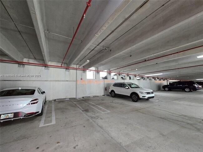 Building Photo - 510 NW 84th Ave