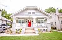 Building Photo - 1351 E Cherry St