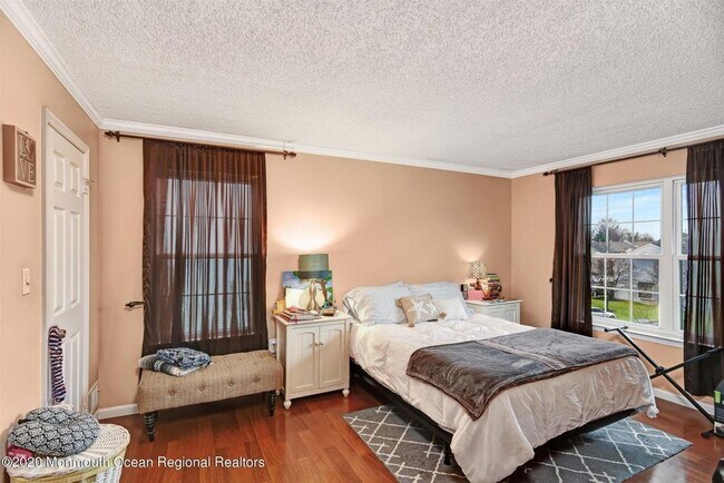 Building Photo - 500 Danbury Ln