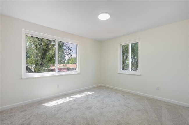 Building Photo - 6221 Longford Rd