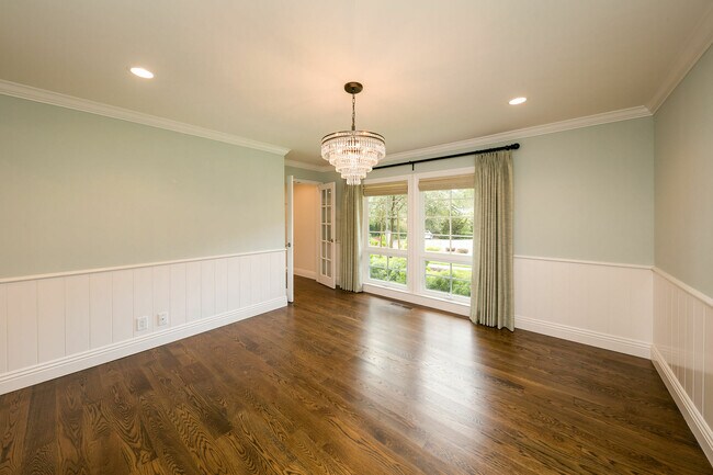 Building Photo - 30 Trophy Ct