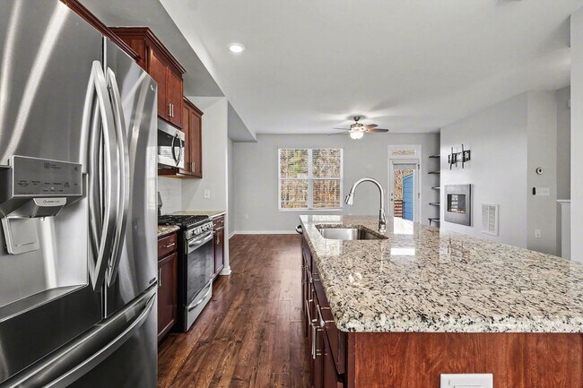 Building Photo - Spacious 4BR Holly Springs | Modern Layout | Prime Location Near Downtown & 540