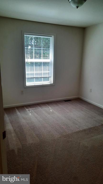 Building Photo - 305 Antilles Court