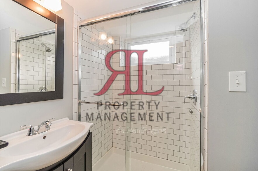 Building Photo - 1787 Northwest Blvd