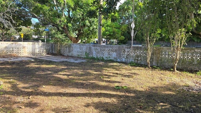 Building Photo - 15120 SW 87th Ave