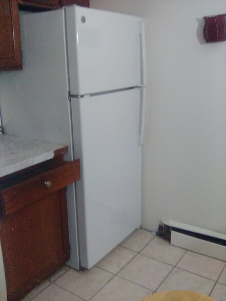 Building Photo - 516 Lincoln Hwy