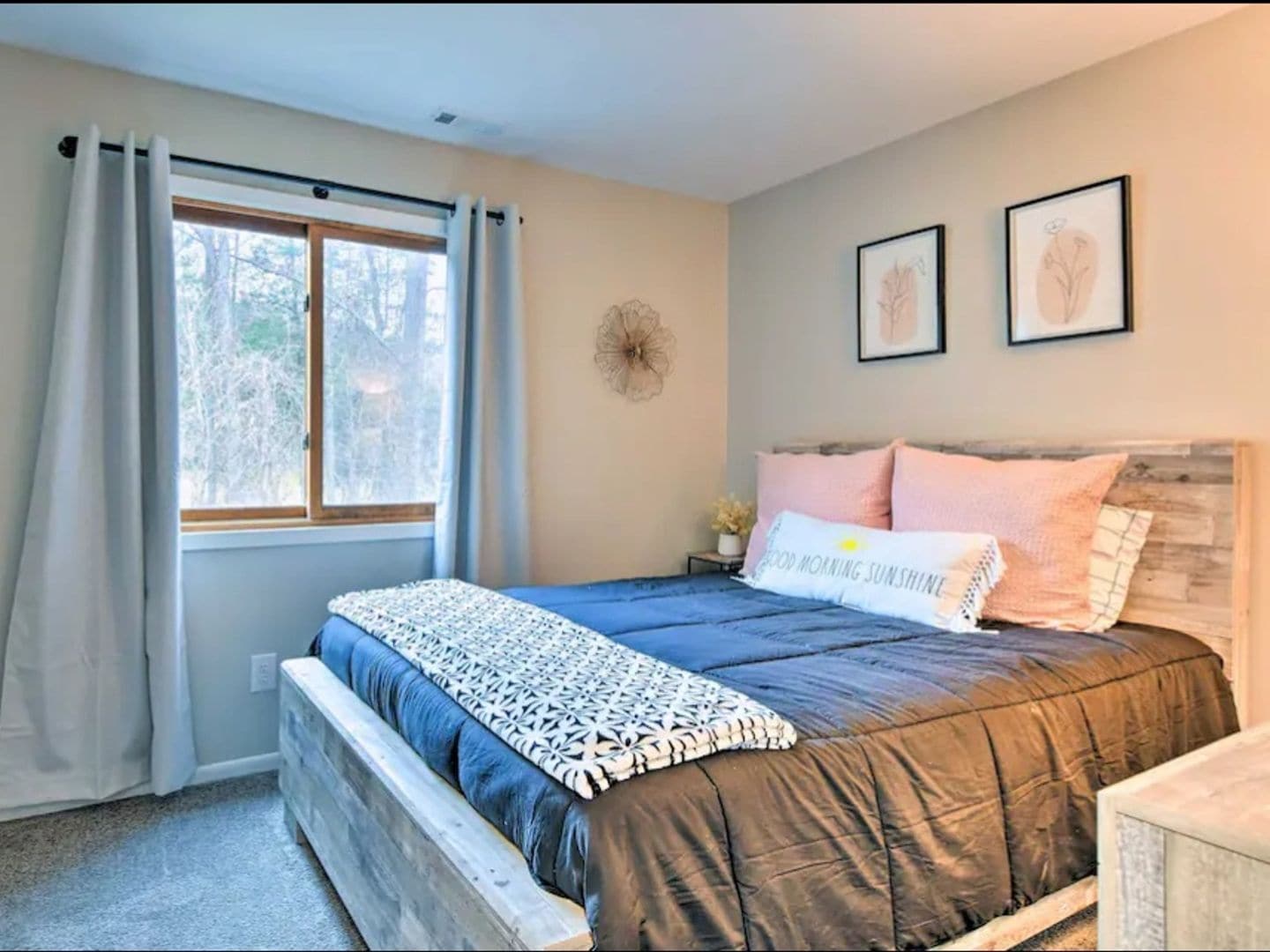 Building Photo - 7 Pevero Dr