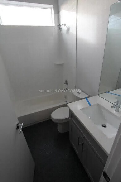 Building Photo - 1919 W 46th Ave