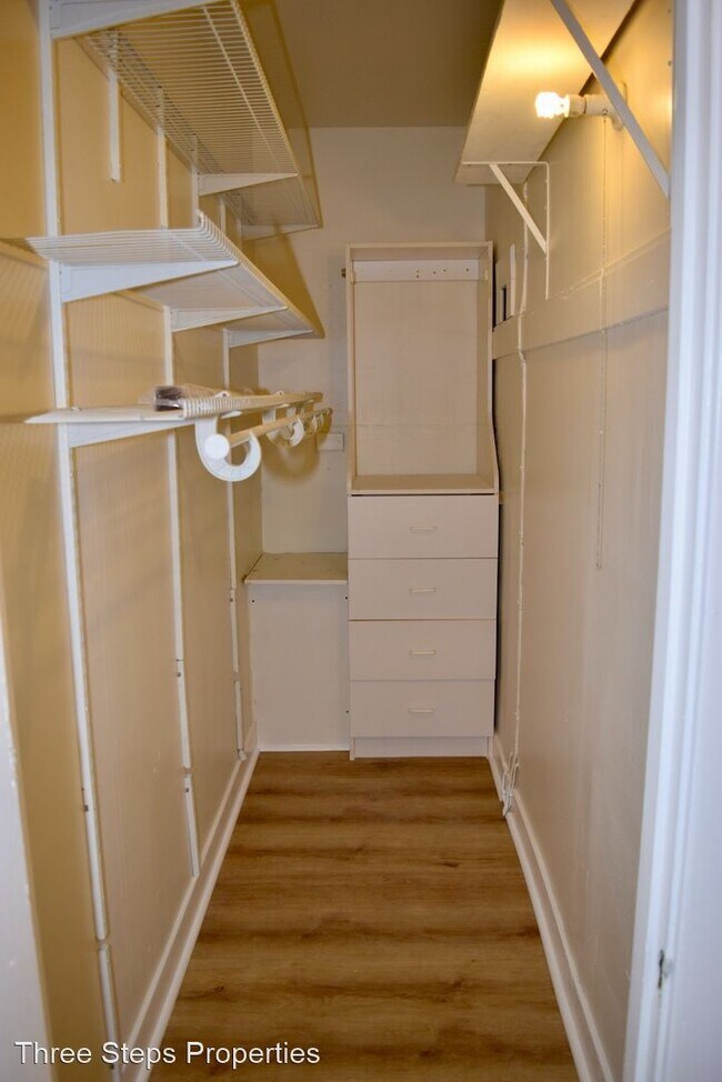 Building Photo - 2719 Harrison St