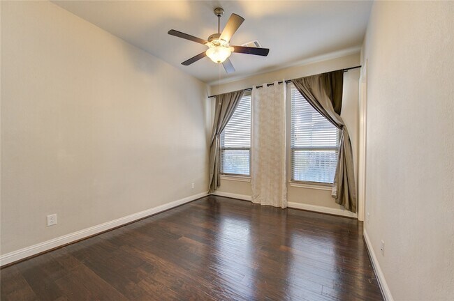 Building Photo - 20411 Fawn Rest Pl