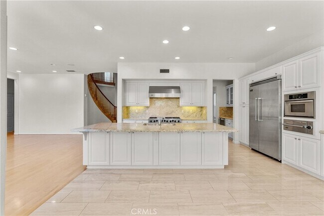 Building Photo - 4132 Prado De Las Cabras