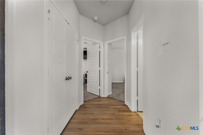 Building Photo - 242 Boatright Blvd