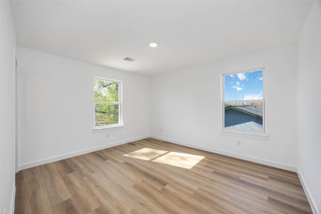 Building Photo - 5809 Senior