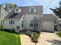 Building Photo - 66 E Seaman Ave