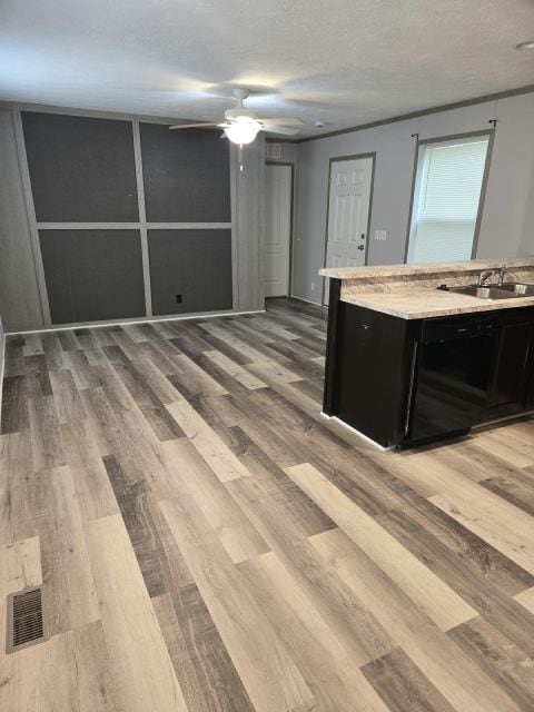 Building Photo - 129 Skyline Dr
