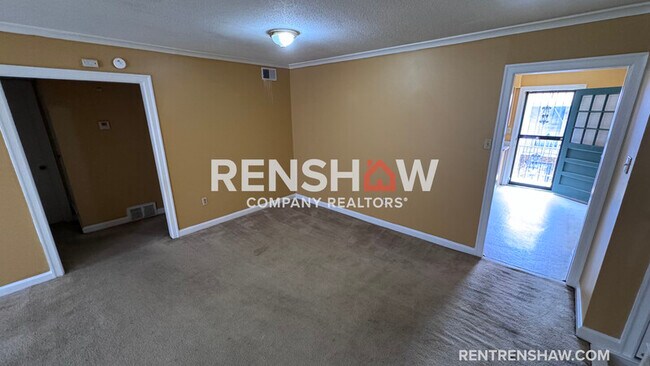 Building Photo - 3222 13 Colony Mall