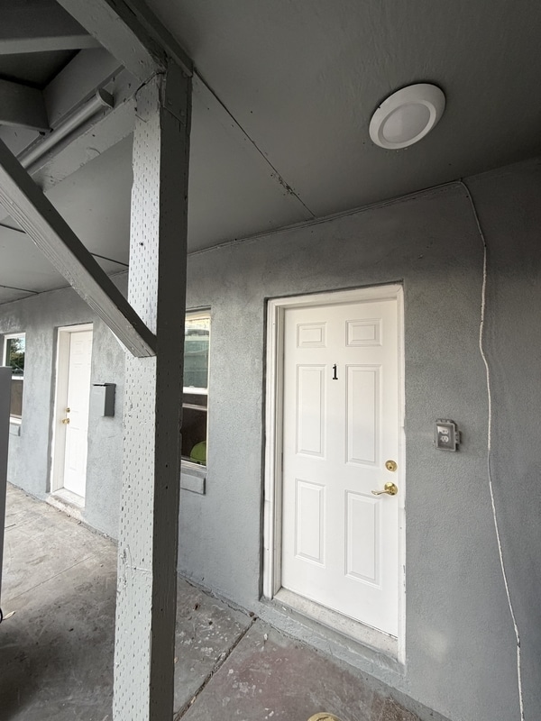 Building Photo - 224 Park Ave