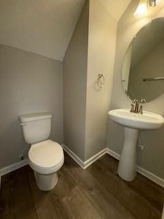 Building Photo - 242 Silver Ridge Dr