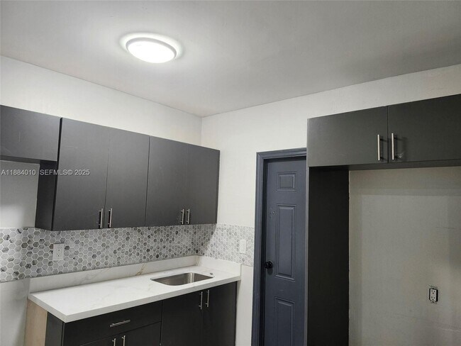 Building Photo - 184 NW 58th St