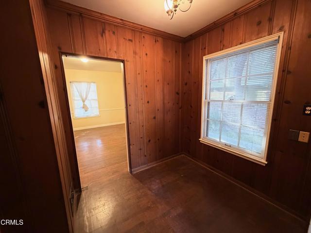 Building Photo - 1428 Oak St