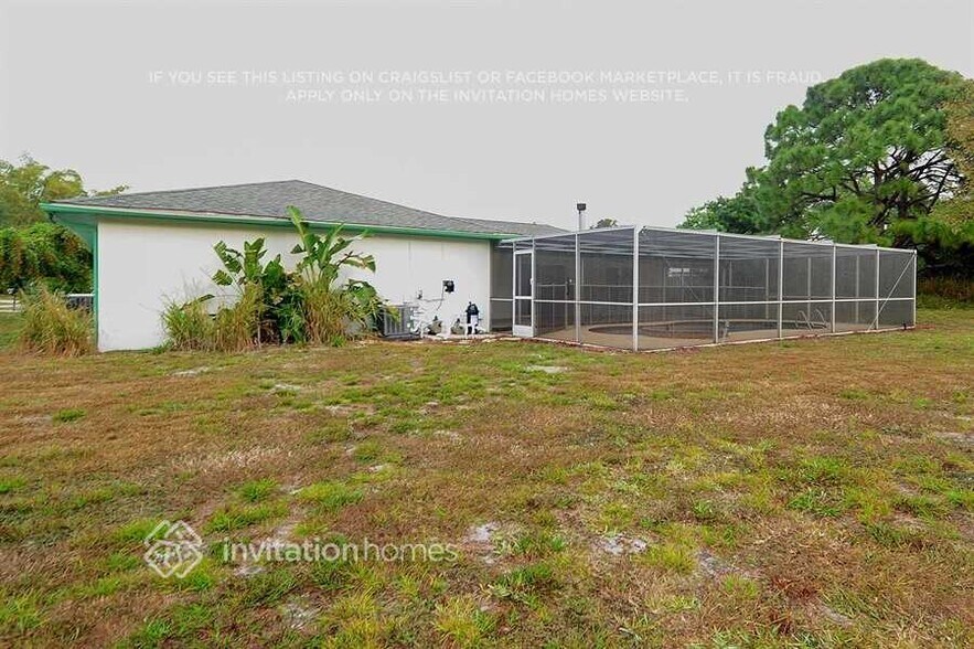 Building Photo - 7325 Claries Dr