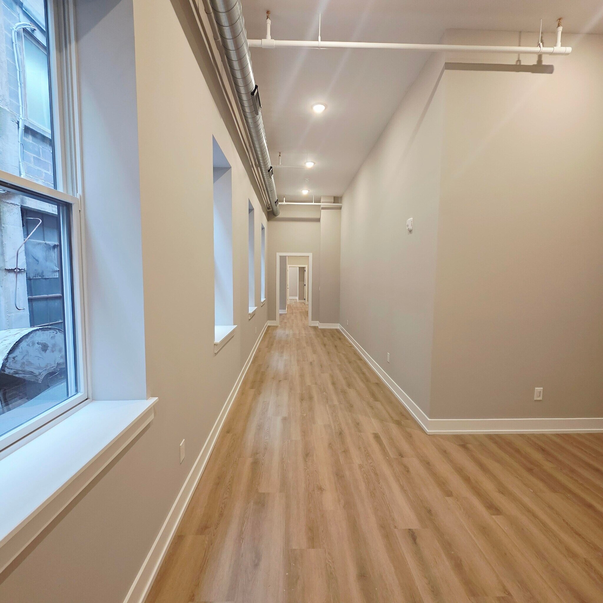 Building Photo - 714 Chestnut St