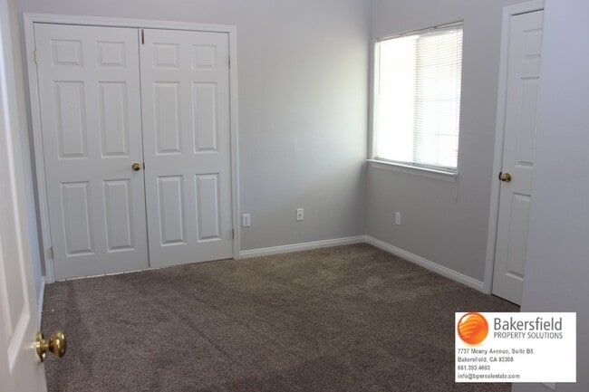 Building Photo - 6303 Redinger St