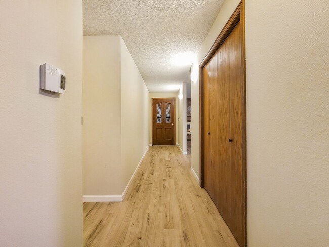 Building Photo - Modern One-Level Home in Innisglen  Upgrad...