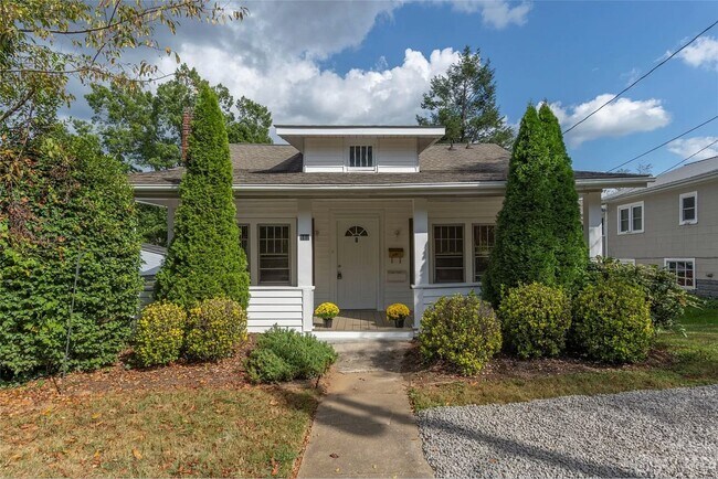 Primary Photo - 112 Hudson St