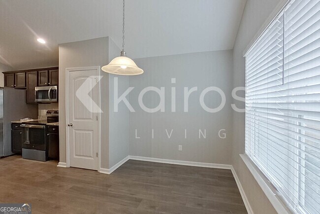 Building Photo - 104 Bluff Rd