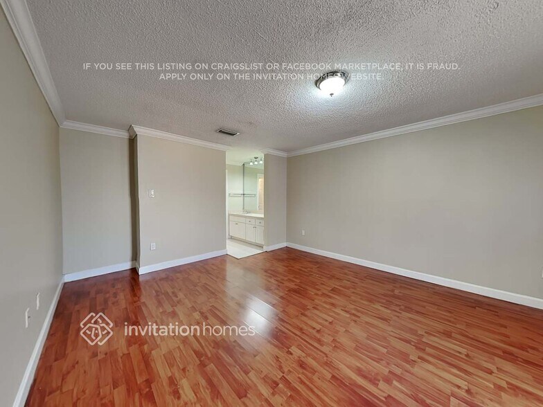 Building Photo - 14867 SW 56th Terrace