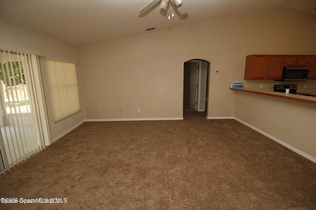 Building Photo - 1266 Buffing Cir SE