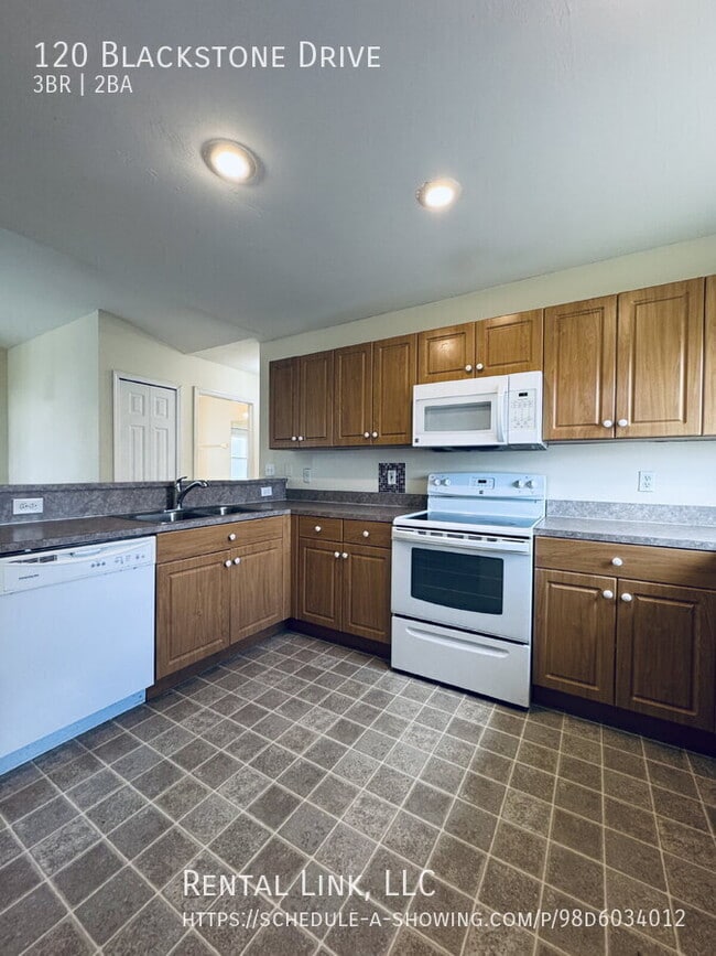Building Photo - 120 Blackstone Dr