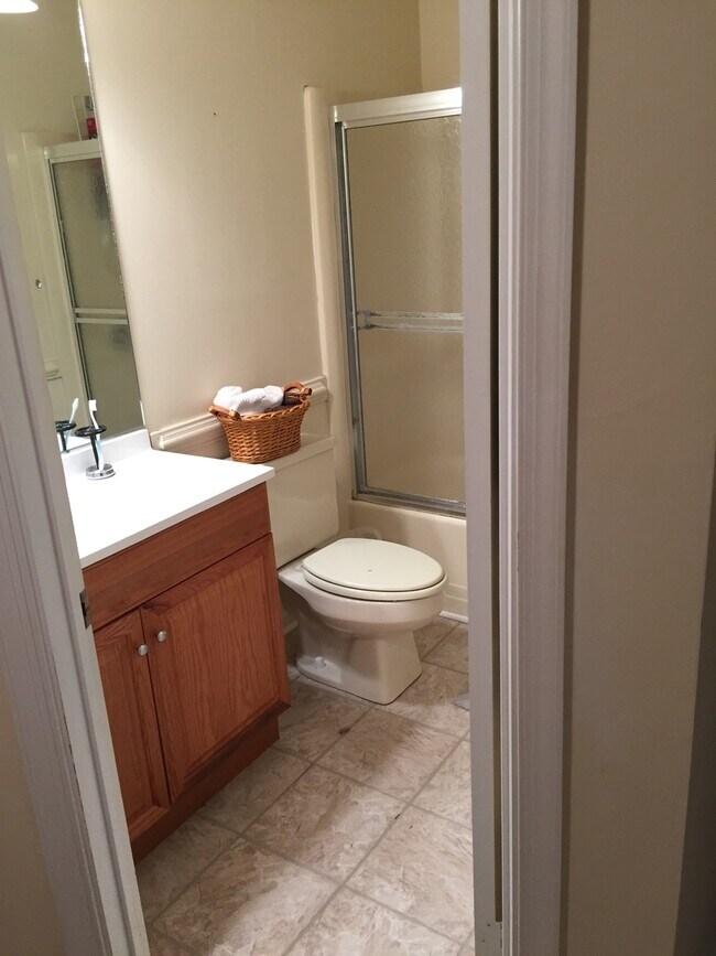 Building Photo - Southall Quarter