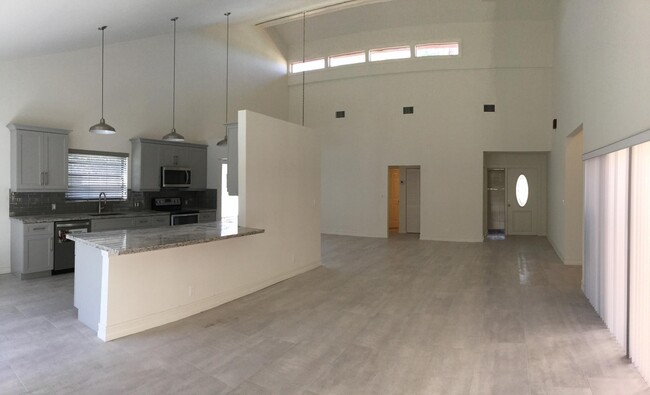 Building Photo - 21022 Madria Cir