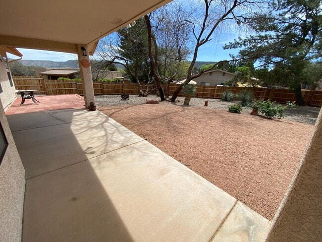 Building Photo - HOUSE - SEDONA - VILLAGE OF OAK CREEK