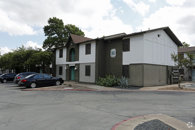 Building Photo - Mesh Apartments