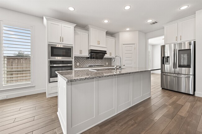 Building Photo - 12719 Hydeland Dr