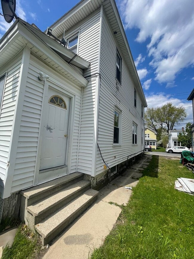 Building Photo - 76-78 Stoddard