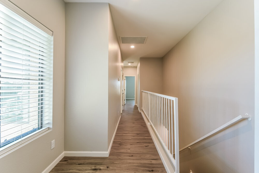 Building Photo - 18777 N 43rd Ave