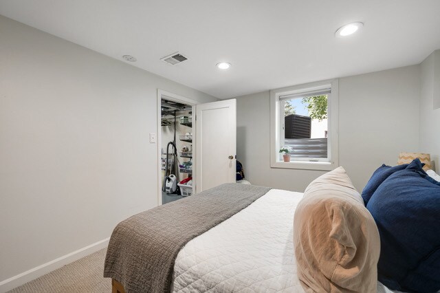 Bedroom in basement - 1131 S Elizabeth St